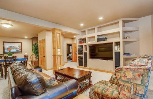 Colorado Springs House | Fox Run Lux Private Suite Nature Views Aplus Spot