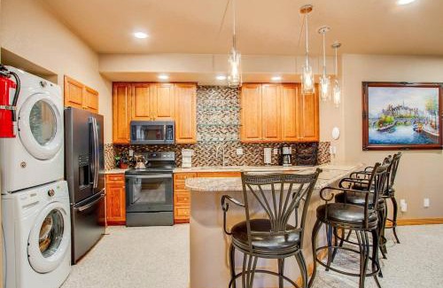 Colorado Springs House | Fox Run Lux Private Suite Nature Views Aplus Spot