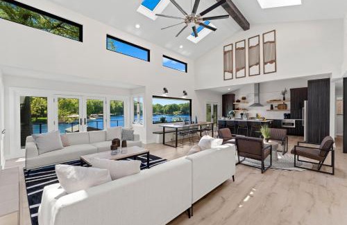 Westport House | Fox Run w/Heated Pool & Optional Boat Rental