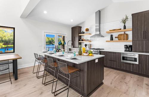 Westport House | Fox Run w/Heated Pool & Optional Boat Rental