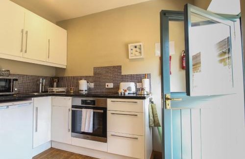 Farlow House | Foxholes Barn