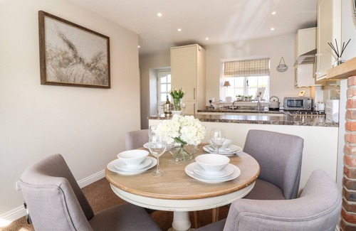 Ripley Cottage | Foxy Cottage