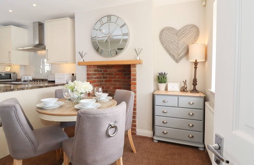 Ripley Cottage | Foxy Cottage