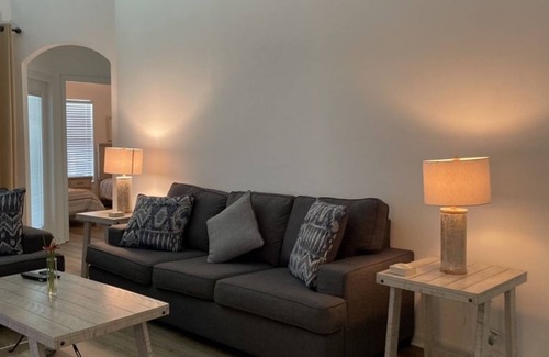 Westbury House | Foxy's Delight