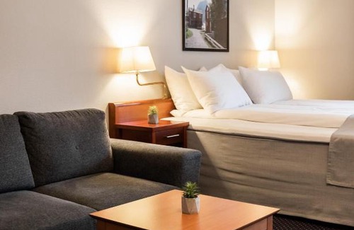 Mosjoen Hotel | Frøken Skjolds Hotel Lyngengården