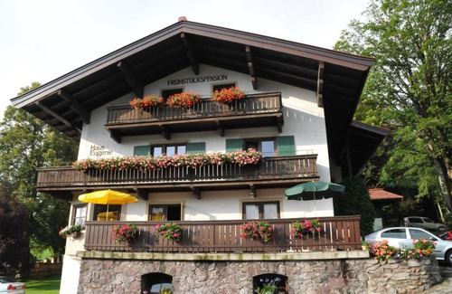 Kitzbuehel House | Frühstückspension & Appartements Eugenie