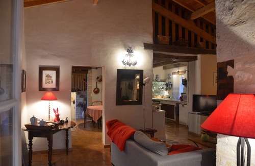 Castelnau-Montratier-Sainte-Alauzie House | Renovated Quercy stone. Privacy. Heated private swimming pool.