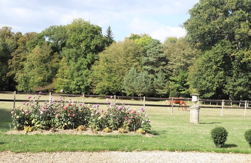 La Chapelle-du-Bois-des-Faulx House | Aîle du Château de la Chapelle du Bois des Faulx
