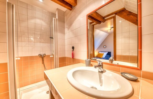 Rouffignac-Saint-Cernin-de-Reilhac Cottage | Gite Rouffignac-Saint-Cernin-de-Reilhac, 3 bedrooms, 6 persons