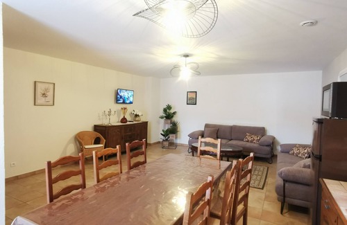 Rouffignac-Saint-Cernin-de-Reilhac House | Moulin 8 pers. calm and relaxation assured.