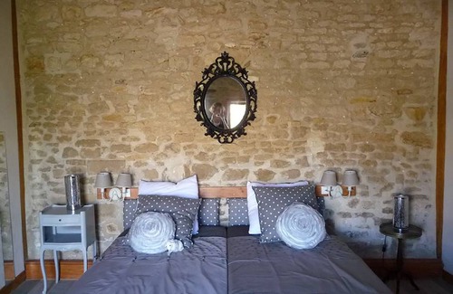 Saint-Georges-les-Baillargeaux House | Mini charming houses 4 pers 4 min Futuroscope