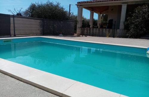 Saint-Jean-de-Maruejols-et-Avejan Villa | villa with views of the swimming pool entirely private.
