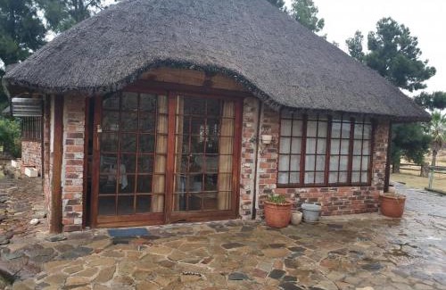 Moqhaka House | Fraaie Uitzicht Guest Farm