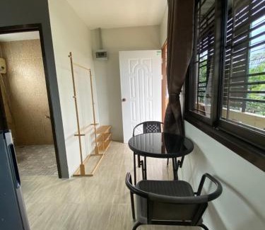Nong Chaeng Apartment | Fran Sim Da Guest House