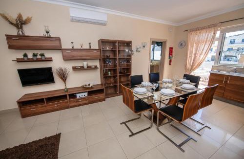 Ta' Pennellu Apartment | Francis Flats Modern Penthouse