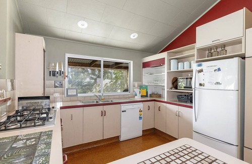 Waipu House | Francis Orchard Country Stay - Waipu Holiday Home