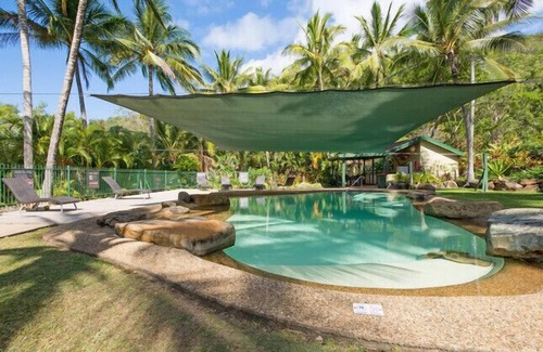 Hamilton Island Apartment | Frangipani 201 - 2 bedroom, buggy included - Hamilton Island