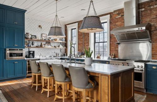 Butchertown House | Frankfort Hideaway Urban Retreat in Louisville