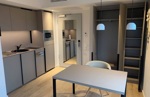 Gallus Apartment | Frankfurt Studio 226: Your Retreat Near the Main Train Station and Messegelände!