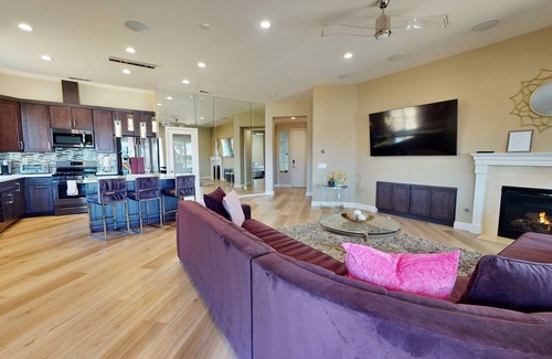 Terra Lago House | Free 4th Nt. Coachella Stagecoach Bookings , Thursday or Monday Only