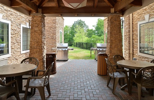 Chesapeake Condo | Free Breakfast. Indoor Pool & Hot Tub. Your Next Trip!