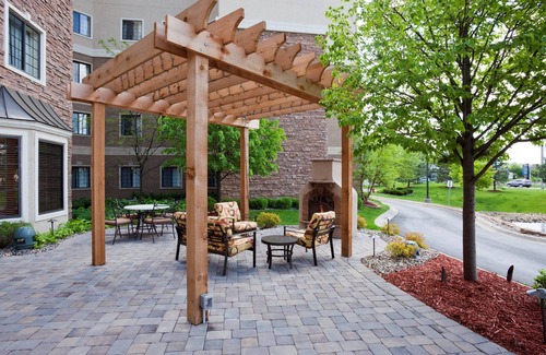 West Bloomington Condo | Free Breakfast. Pool & Hot Tub. Your Next Vacation!