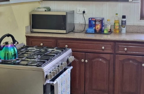 Teshie House | Free Car & Driver, Free Breakfast, 10 Mins to Airport, Secure Gated Community