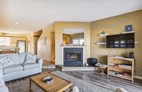 Fenwick Island House | FREE DAILY ACTIVITIES INCLUDED! 2 bedroom + loft, 2.5 bath townhouse