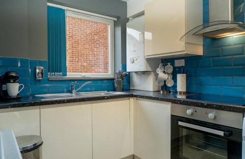 Marlborough Apartment | Free Parking New Modern Gem in Harrow