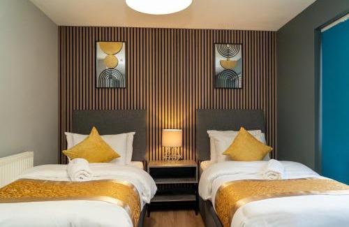 Marlborough Apartment | Free Parking New Modern Gem in Harrow