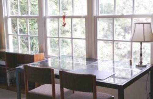 The Palisades House | Free Parking on a Private St., Minutes to Georgetown, MedStar Hospital, Georgetown University and more