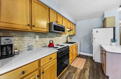 Warrior's Mark Condo | Free SkyCard Act - Walk to Town/Peak 9, Outdoor Pool/Hot Tubs - Inner Circle 3