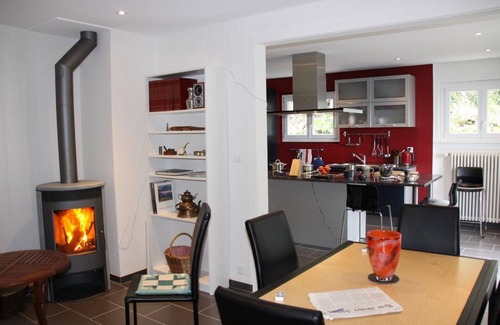 Montreux House | free view of lake and mountains in Lavaud/VD