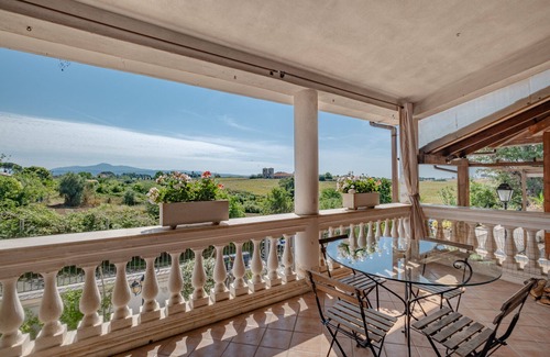 Lake Garda Apartment | [Free WIFI+Netflix] House with a view of the countryside