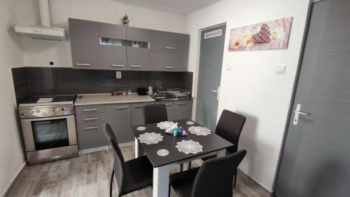 Szekesfehervar Apartment | Freedom-Fehérvár apartman