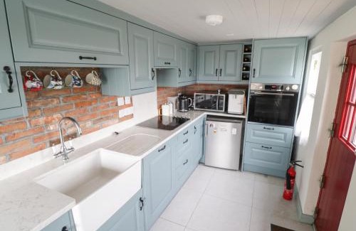 Keadue House | Freemans Cottage