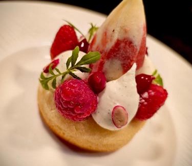 Fence Bed & Breakfast | Freemasons at Wiswell