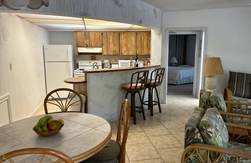 Bahamas Terrace Hotel | Freeport Resort & Club