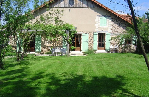 Videix Cottage | Freestanding House With Private Garden In The Green Heart Of France