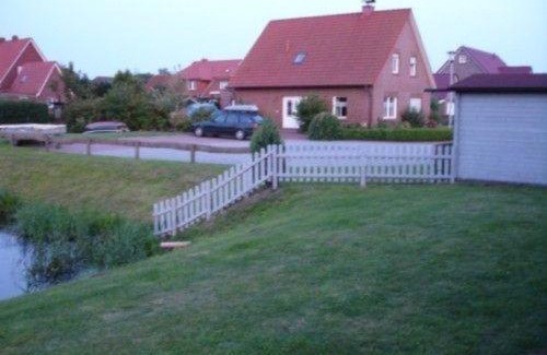 Krummhoern House | Freistehendes Haus mit großem, eingezäunten Garten, Sauna, Kamin