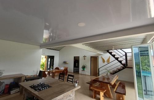 Garzon House | Fresca casa de descanso en La Jagua