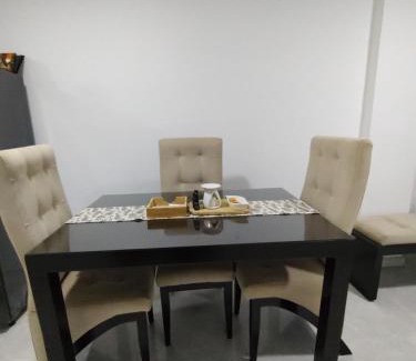 Bucaramanga House | Fresca y confortable Habitación en Apartamento Compartido