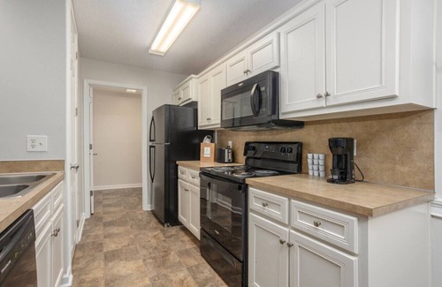 Columbus Apartment | Fresh 1-Bedroom Gem in Columbus, GA