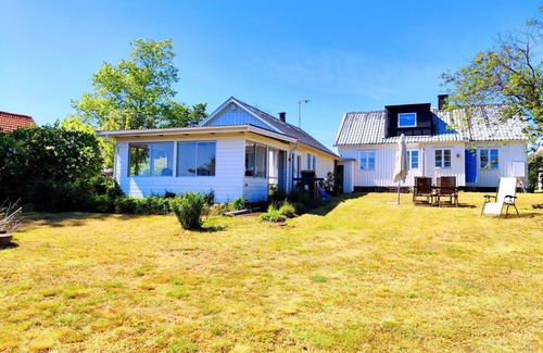 Haverdal House | Fresh and simple holiday home close to the sea, Haverdal | SE02064