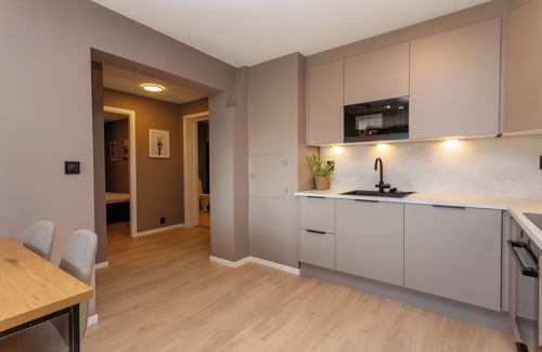 Kongsberg Apartment | Fresh Leil. m/2 sov & Gangavstand til Sentrum og Teknologiparken