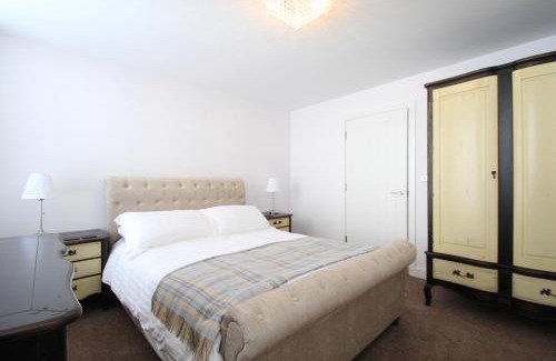 Stafford Apartment | Friars House, Stafford by BELL Apartments