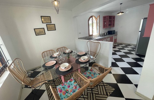 Blue Bay Apartment | FRIDA, 3-bedroom apartment just a few minutes' walk from Blue Bay lagoon.