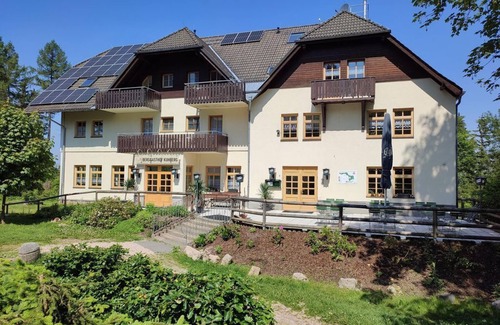 Stutzengrun Apartment | Frida B to 3 - 1 night - Haus Kuhberg