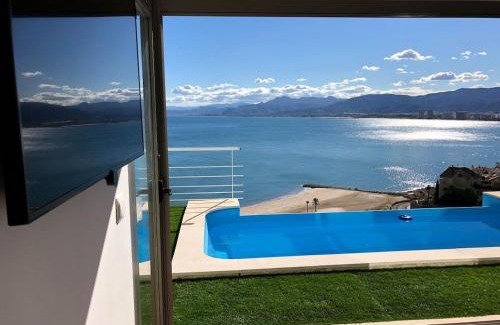 Faro de Cullera Villa | Friendly villa in Cullera with private pool - 120 m²