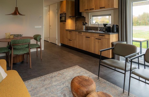 Sint Nicolaasga House | Friesland Hideaway with pets